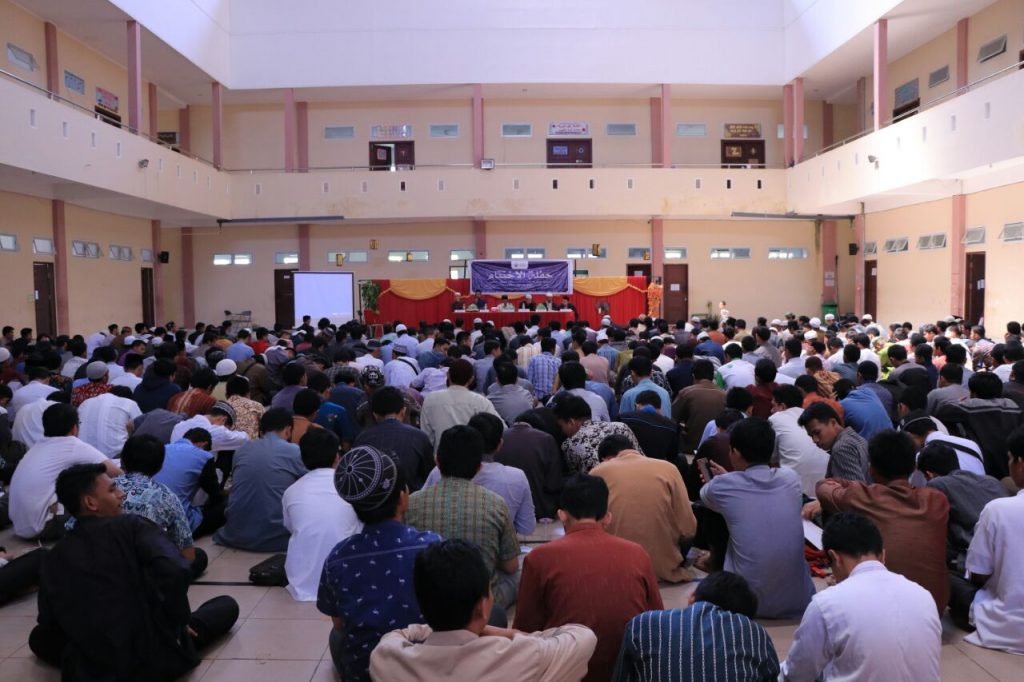 Haflah Ikhtitam Sekolah Tinggi Ilmu Islam dan Bahasa Arab (STIBA) Makassar 