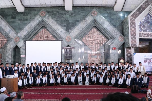 Pelepasan Alumni