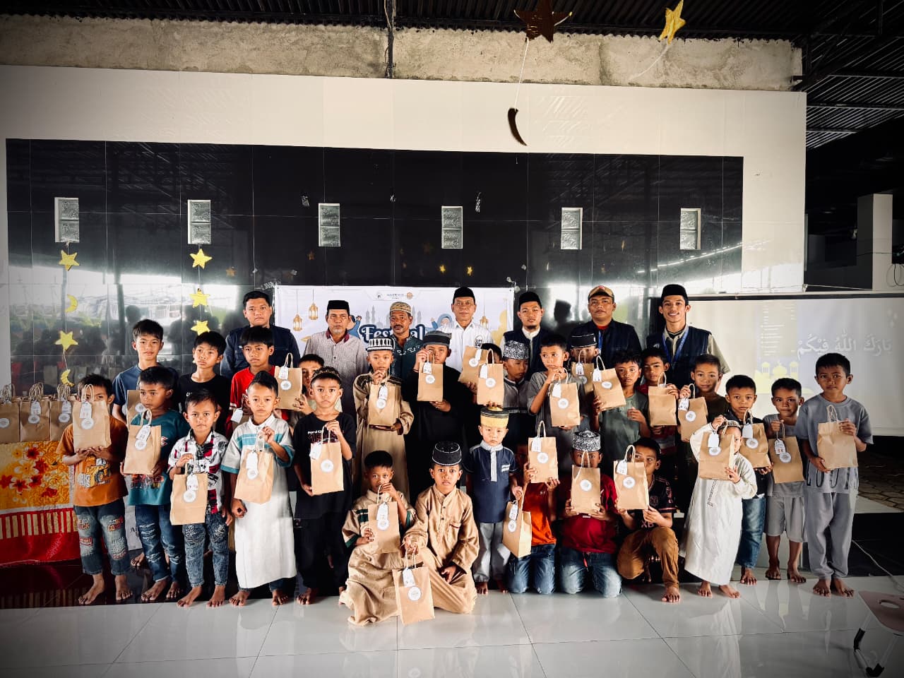 Ramadan Anak-Anak: KKN IAI STIBA Makassar Hidupkan Festival Keislaman di Lima Desa