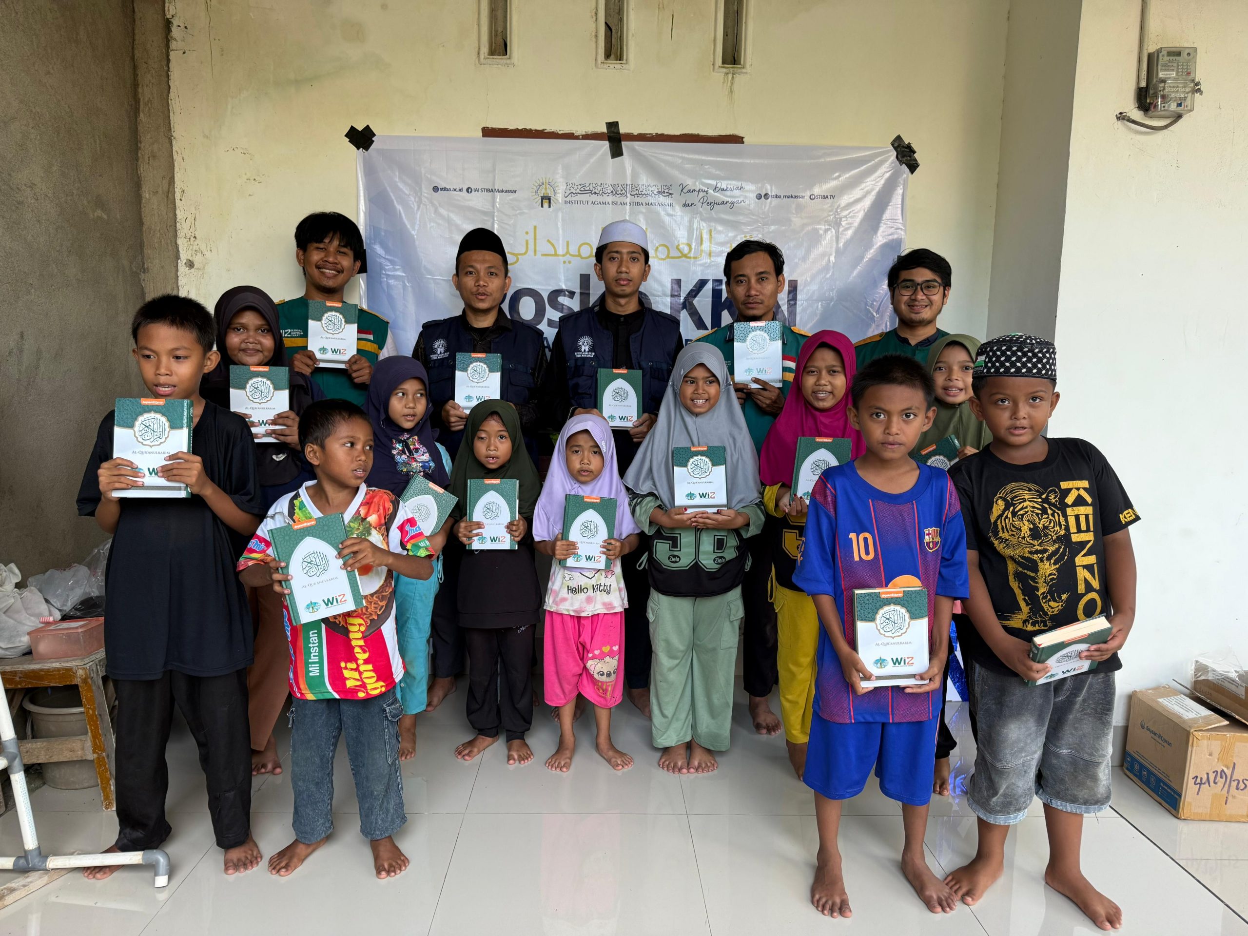 Berbagi di Bulan Berkah: KKN IAI STIBA Makassar Tebar Kebaikan dari Iftar hingga Al-Qur’an