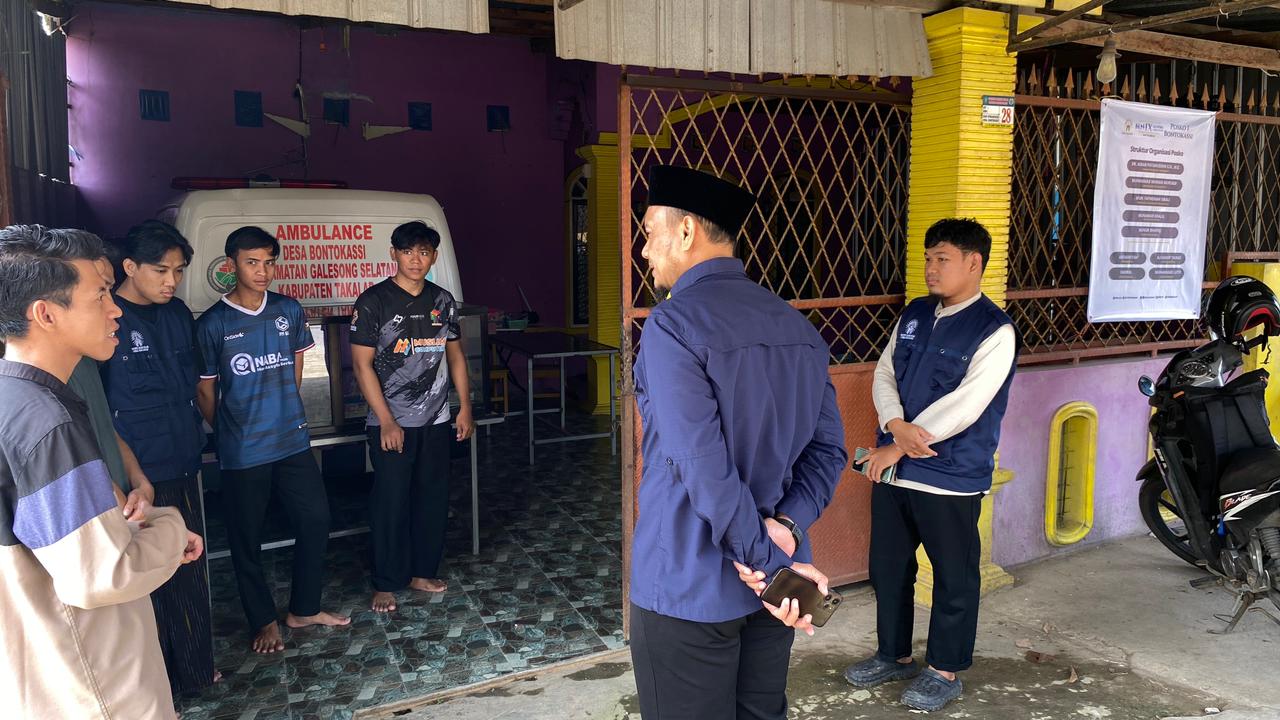 Tanpa Pemberitahuan, Rektor IAI STIBA Makassar Muncul di Tujuh Posko KKN