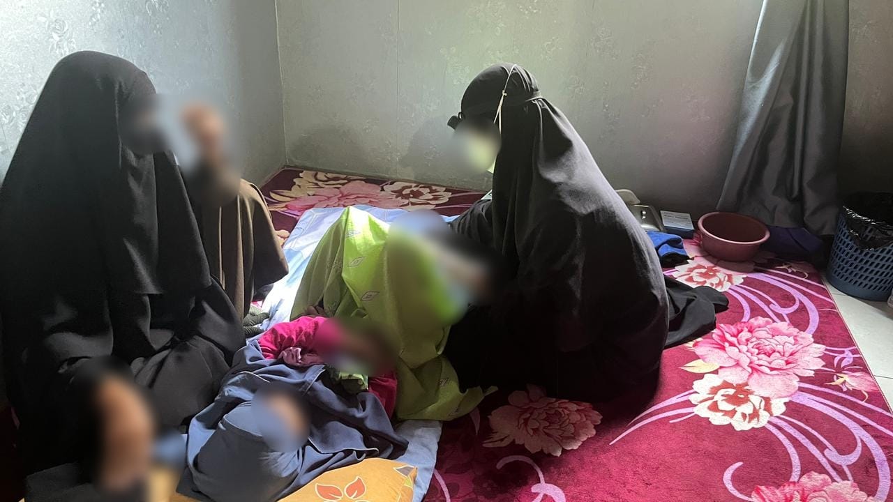 Khitan Gratis untuk Anak Perempuan dari Mahasiswi KKN, Pertama Kalinya di Desa Bontokanang